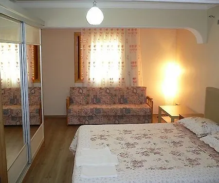 Natureland Efes 3*