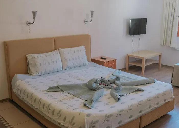 Natureland Efes 3* Selçuk