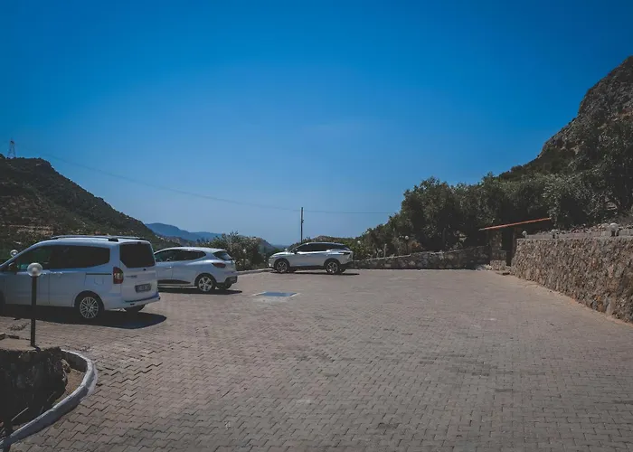 Aparthotel Natureland Efes 3*