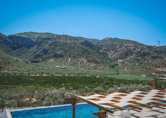 Natureland Efes Aparthotel 3*