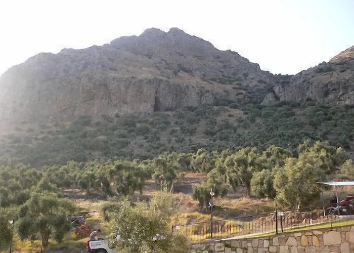 Natureland Efes Aparthotel 3*