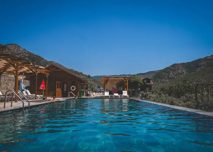 Natureland Efes Aparthotel 3*