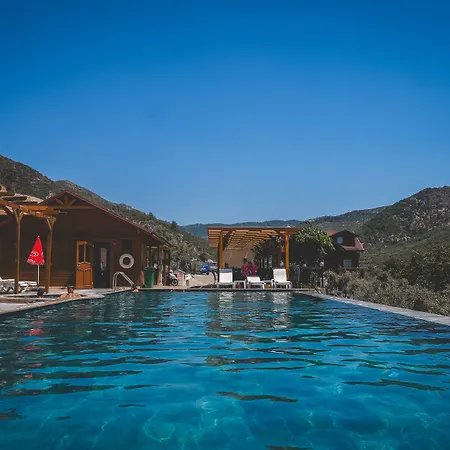 Natureland Efes Aparthotel 3*