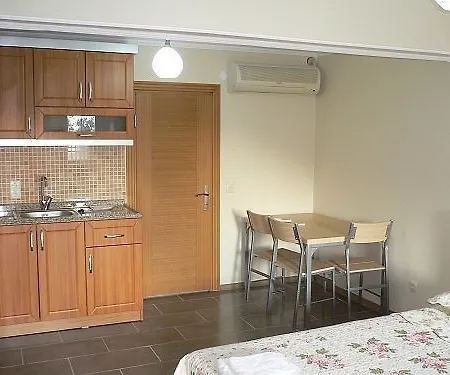Natureland Efes Apartahotel