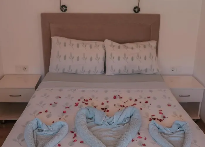 מלון דירות Natureland Efes 3*