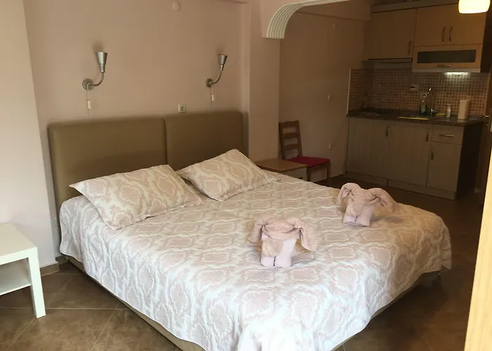 Natureland Efes Apart-hotel 3*